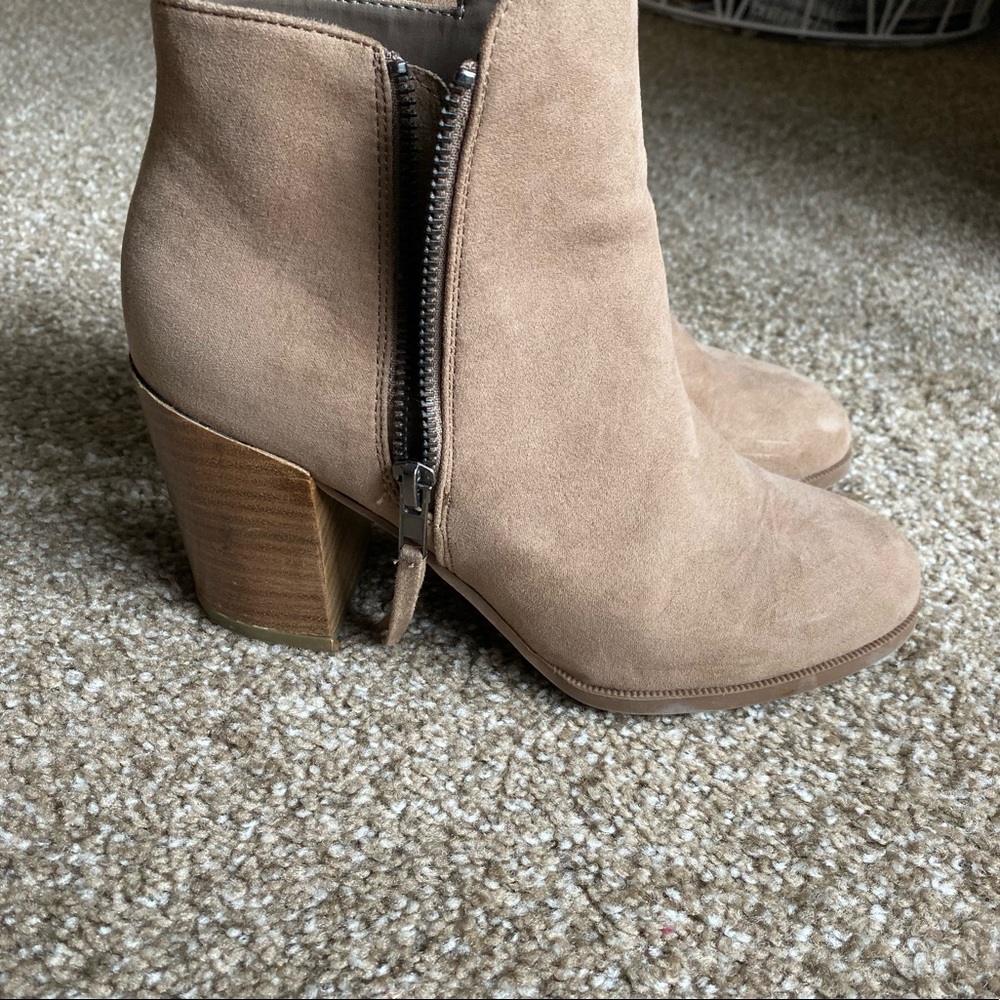 Suede booties - Picture 2 of 3